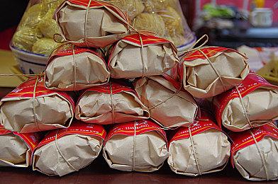 女武神一千杀 《艾尔登法环》“壶头哥”展示万代的特别礼物